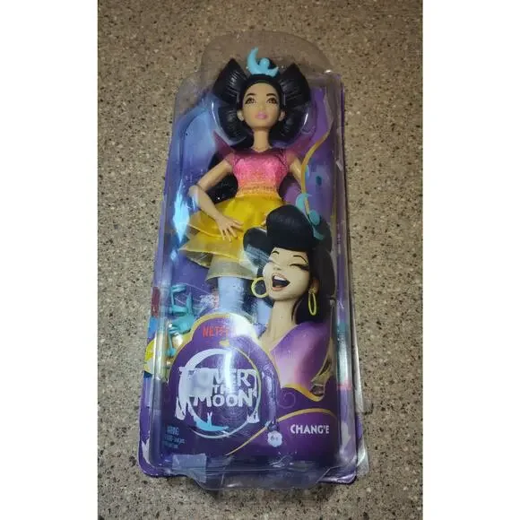 2020 Mattel Over The Moon Goddess Change Doll removable outfit Netflix - Picture 1 of 5